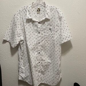 Voyager White Collar Button Up Shirt